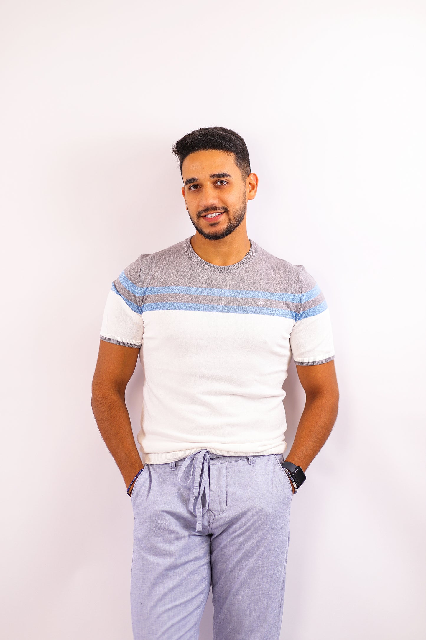 R-neck Men's T-shirt