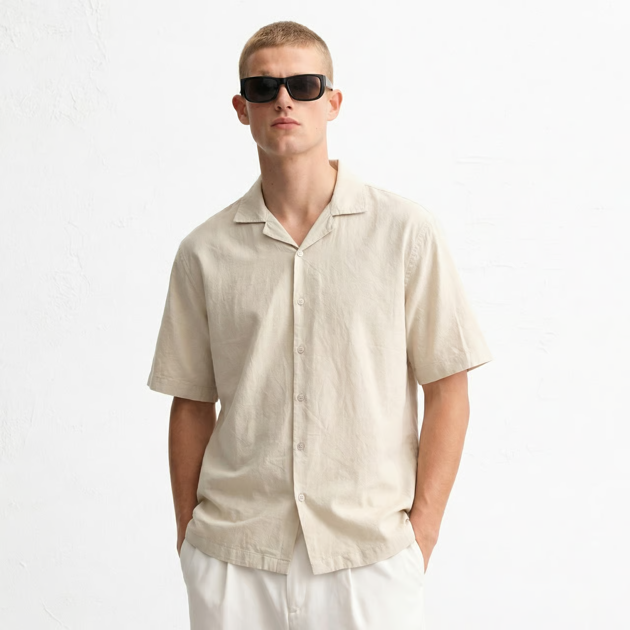 Men’s Solid Short Sleeve Resort Collar Shirt