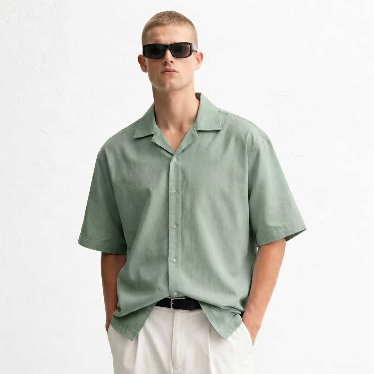Men’s Solid Short Sleeve Resort Collar Shirt